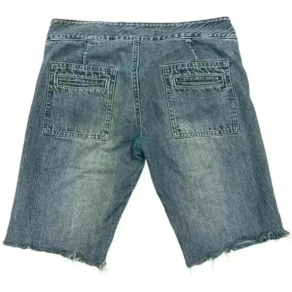 BCBG Y2K Styled Waist Looped Bermuda Jean Shorts - Picture 2 of 3
